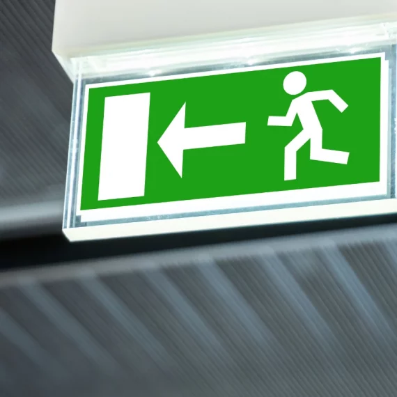 Cabecera-megafonia-evacuacion