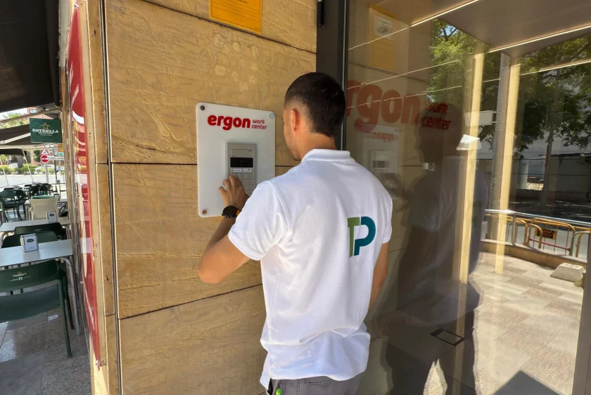 Control de accesos inteligente